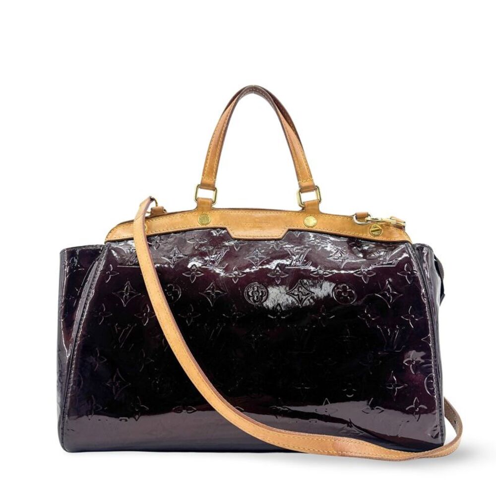 Louis Vuitton Monogram Vernis Bréa MM Amarante